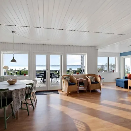 Holiday home Newly Restored With Panoramic Sea Views Aabenraa